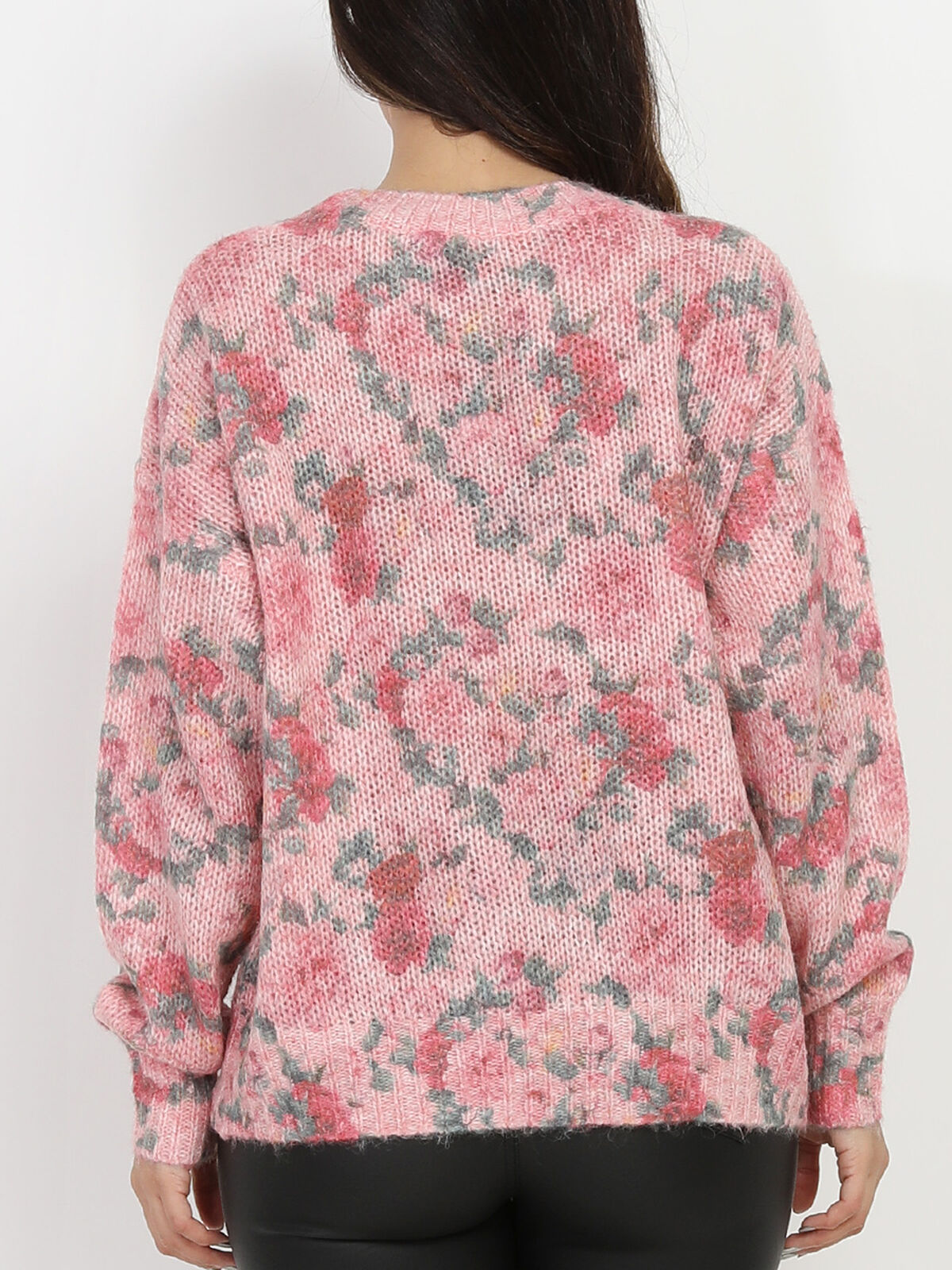 Pull en crochet à motifs fleurs- Rose
