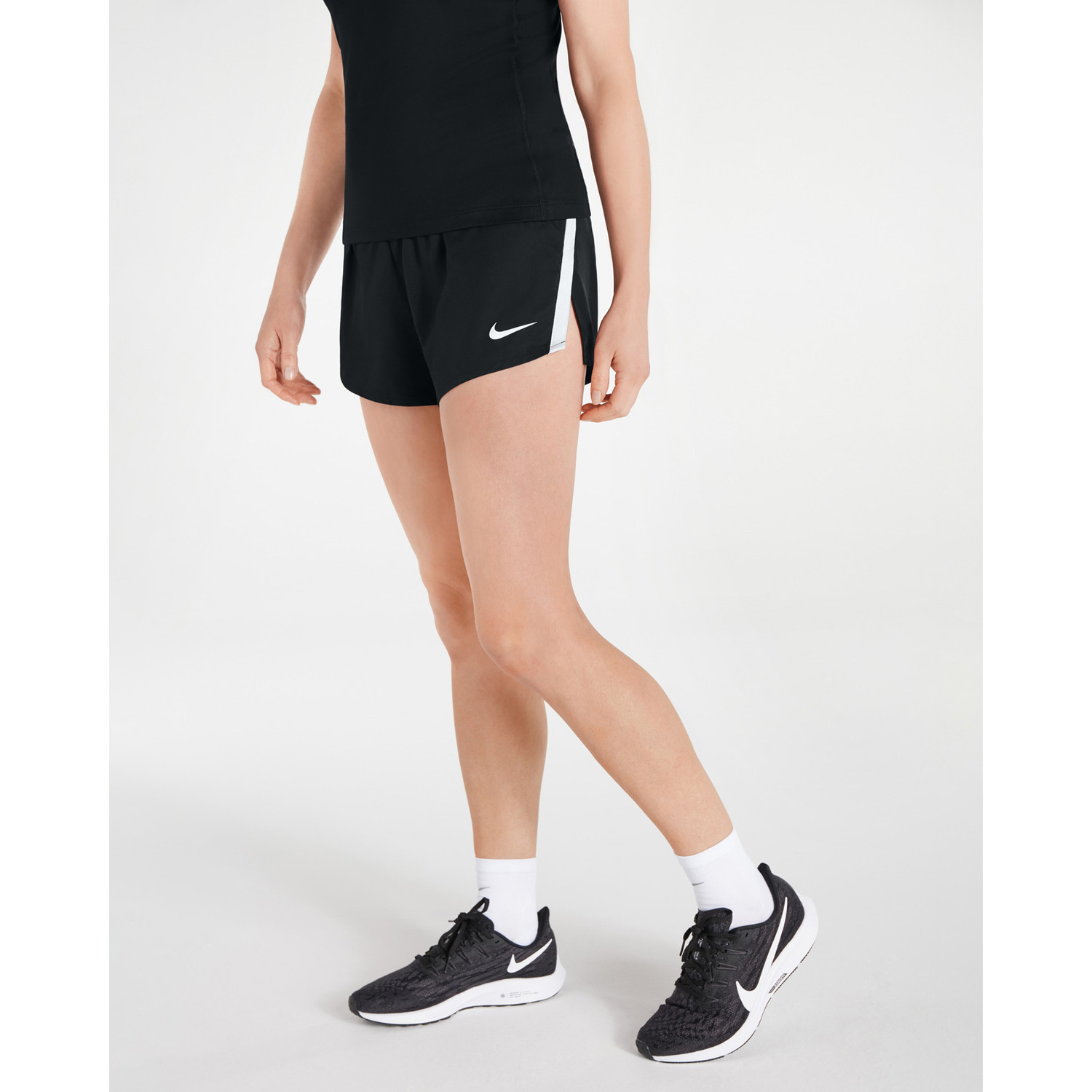 Nike Stock Fast 2\