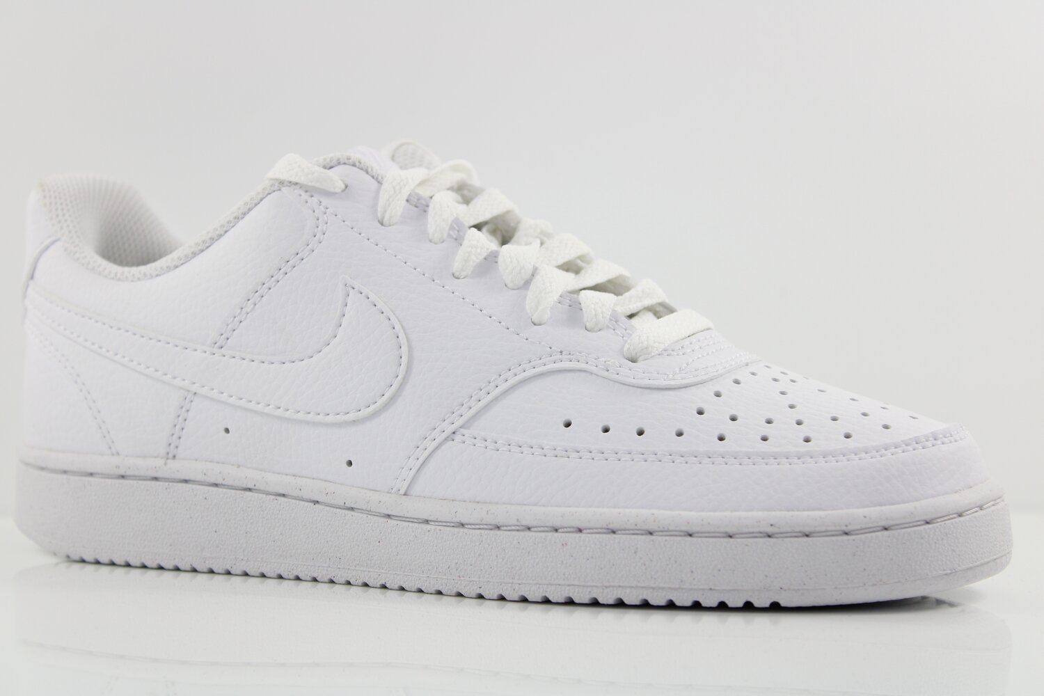 Nike Sneaker