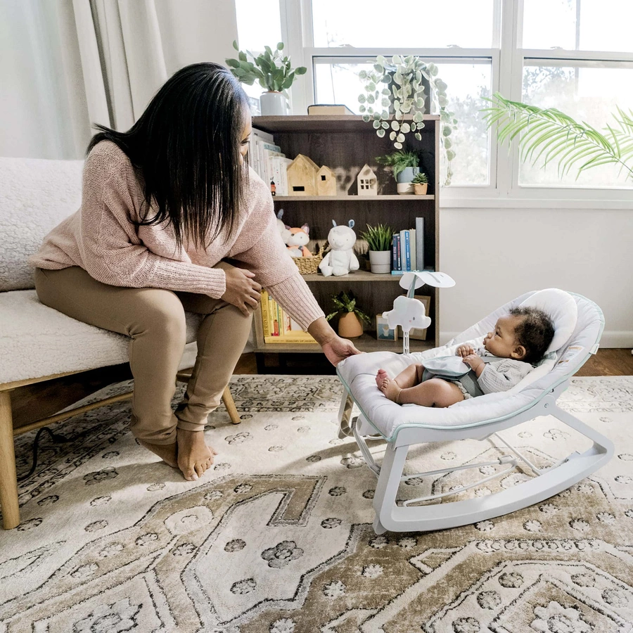 Ingenuity™ Keep Cozy™ 3- in- 1 Grow with Me™ Schaukel- Babyschale