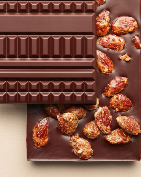 Tablette Mendiant Amandes caramélisées Chocolat Noir 75% | Le Chocolat Alain Ducasse 100g
