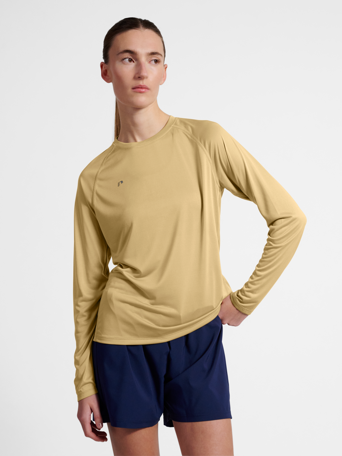nwlBEAT W T-SHIRT L/S
