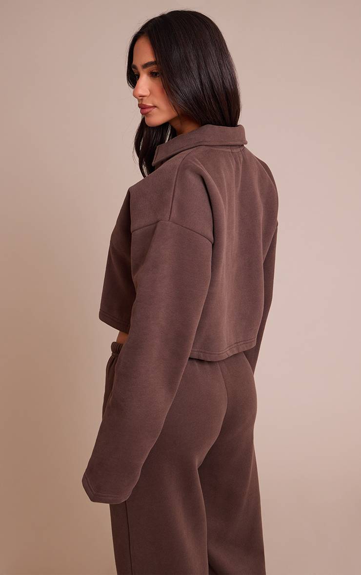 Chocolat Sweat Court Boutonné À Col Pour Petite Taille