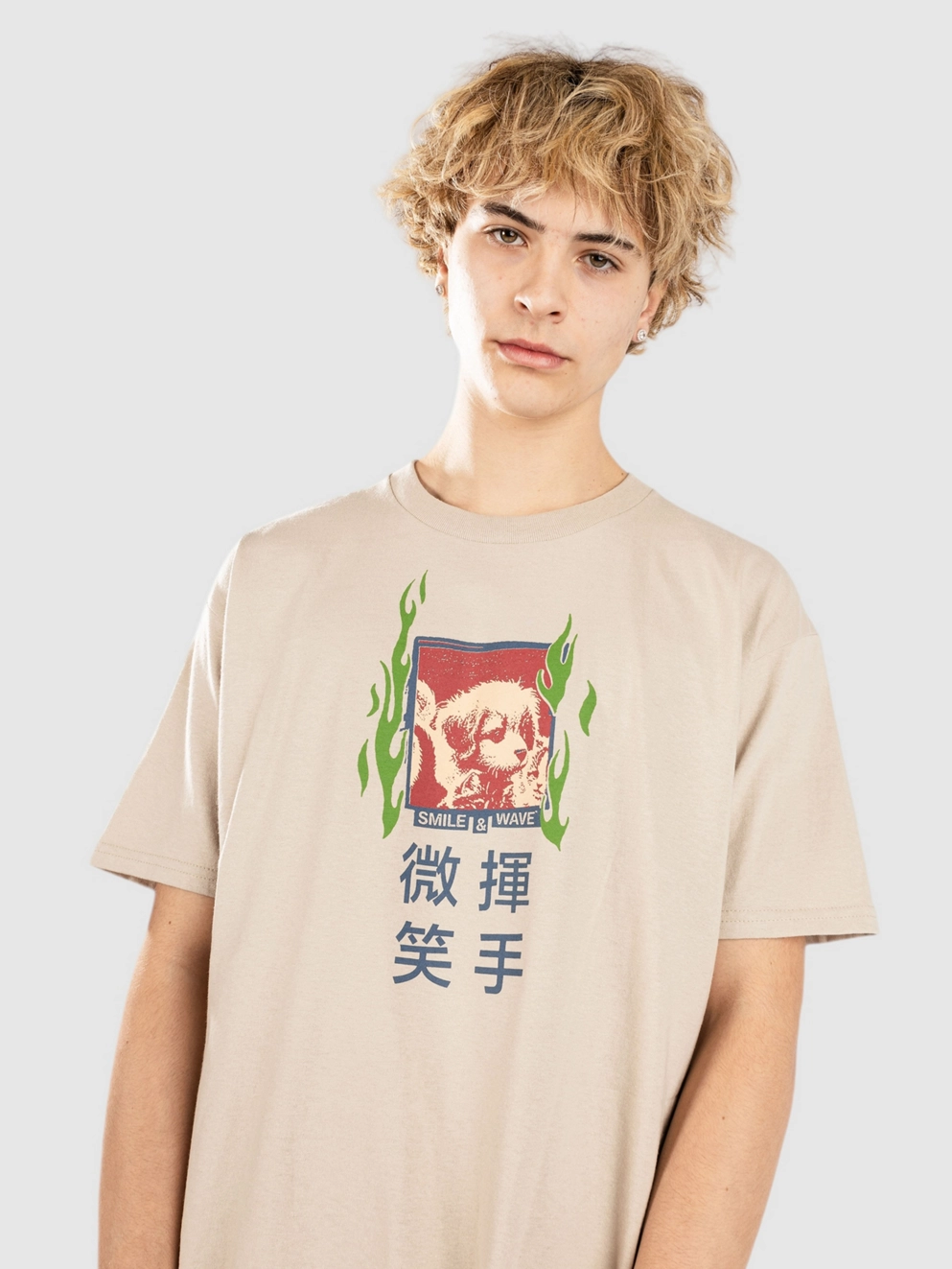 Smile And Wave Companion T-Shirt sand