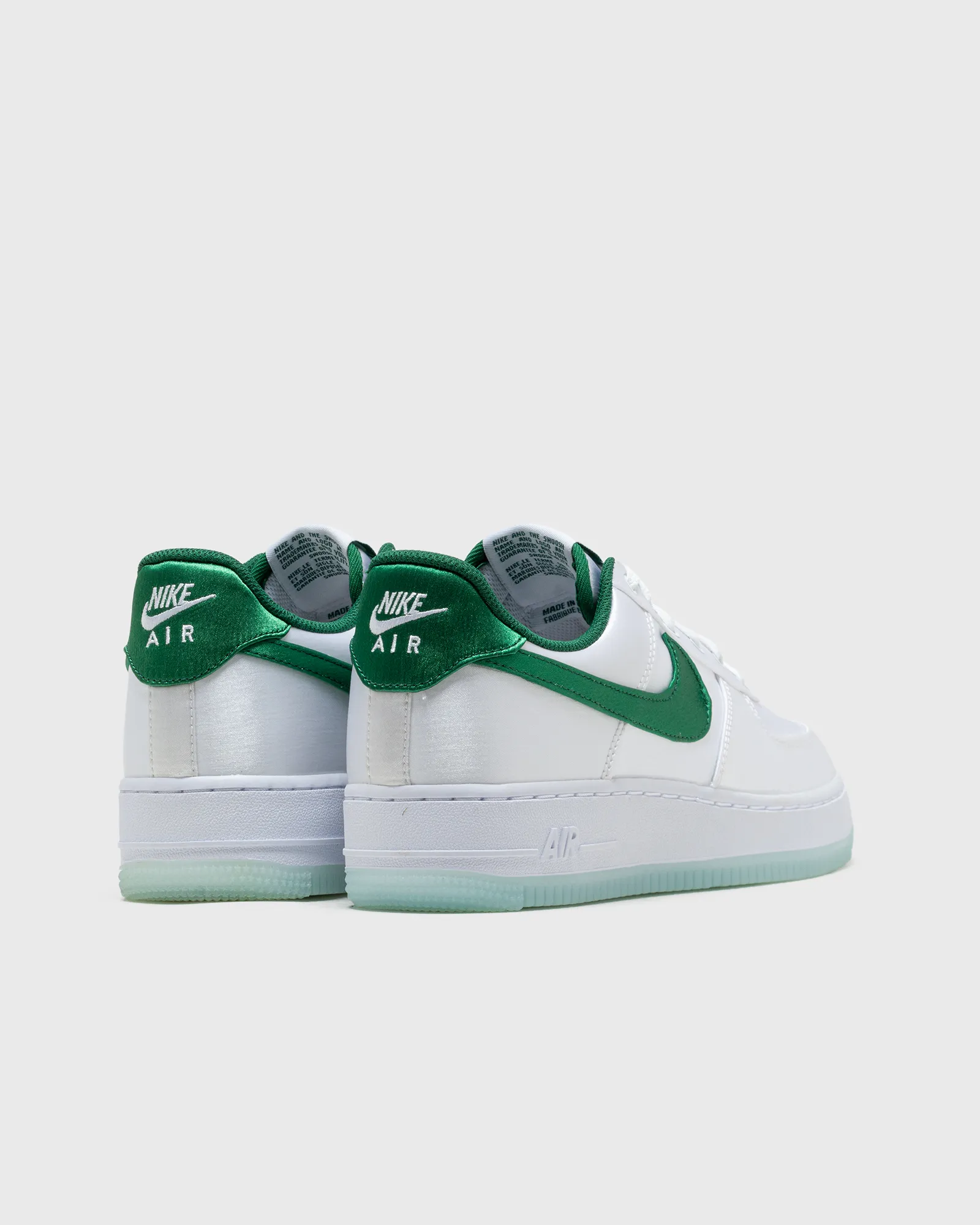 Nike W AIR FORCE 1 '07 ESS SNKR