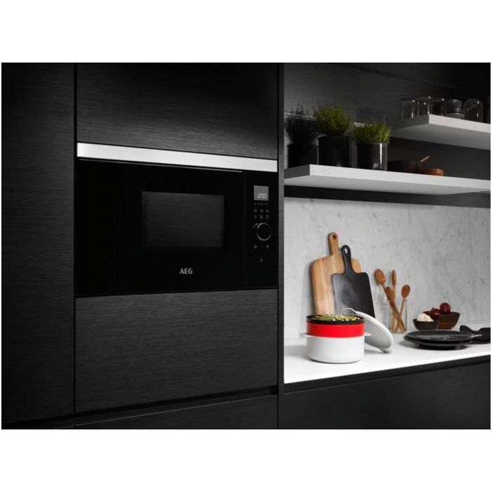 AEG Einbau-Mikrowellen MBB1755SEM Edelstahl
