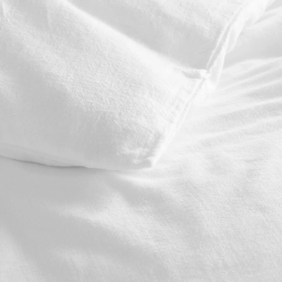 Housse de couette et deux taies coton lavé (240 x 220 cm) Maxine Blanche