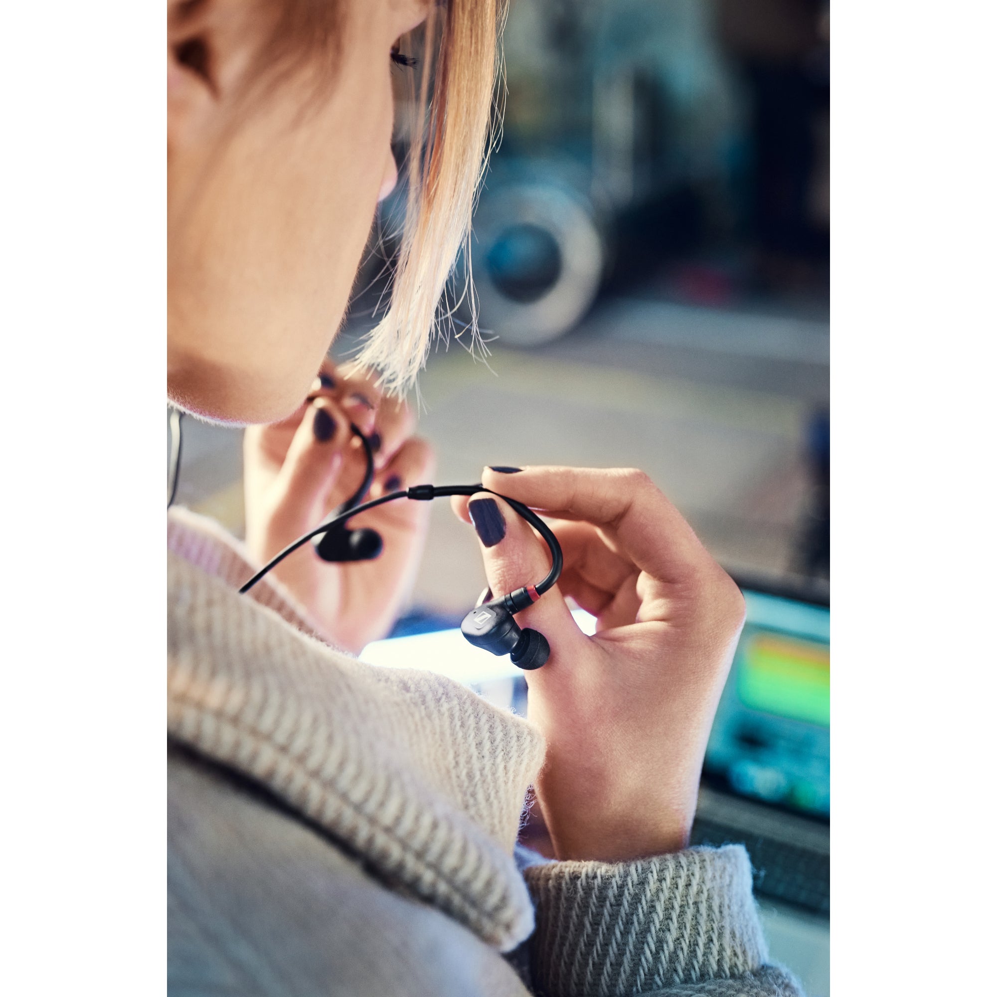 Sennheiser IE 100 PRO Black live in-ear monitors