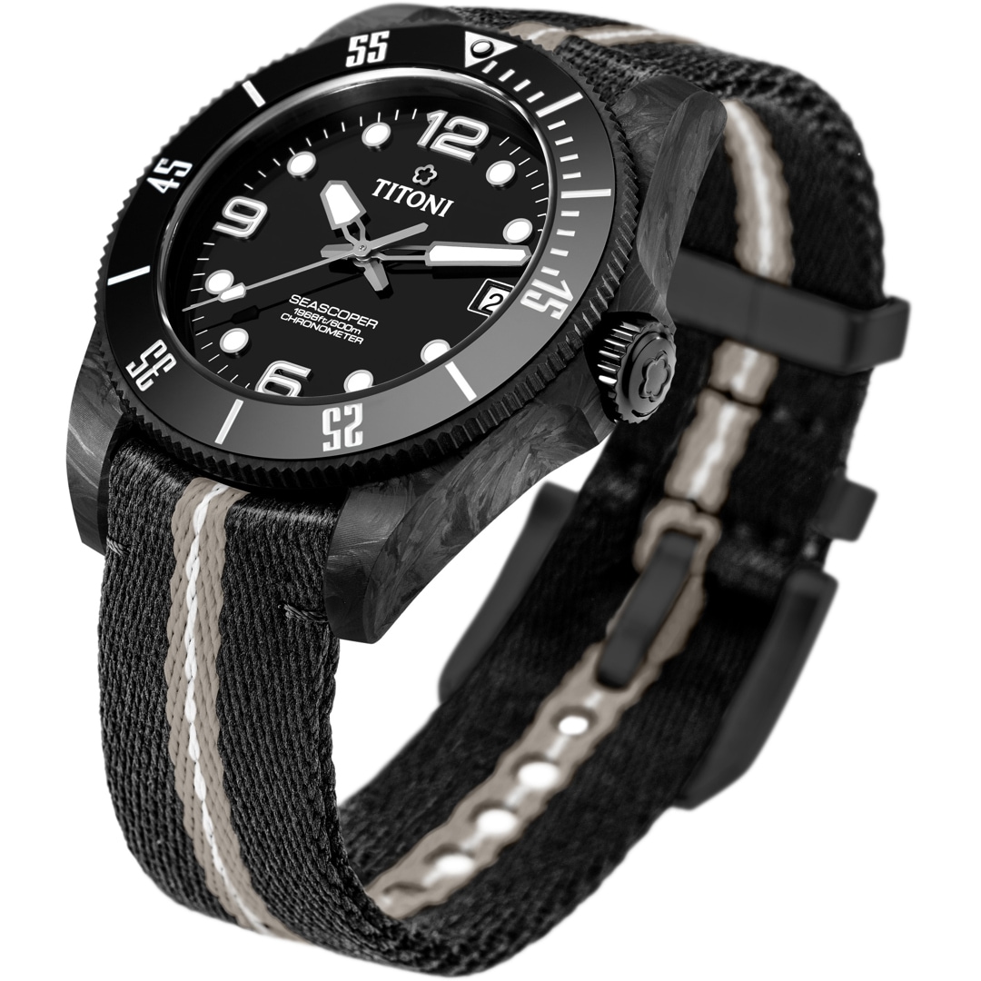 Titoni Seascoper 600 CarbonTech Manufacture Chronometer