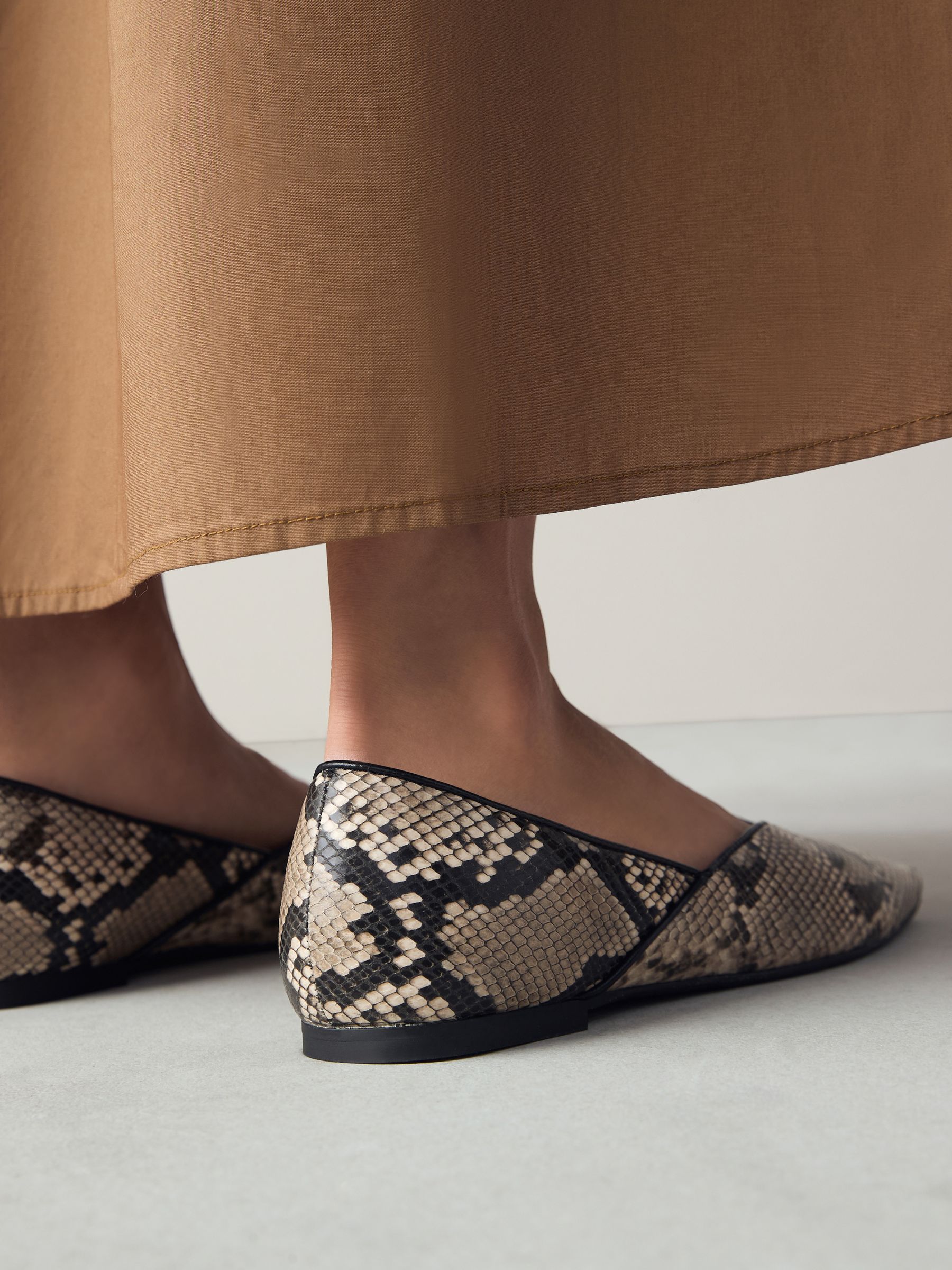 Slangenprint - Forever Comfort® ballerina's met vierkante neus