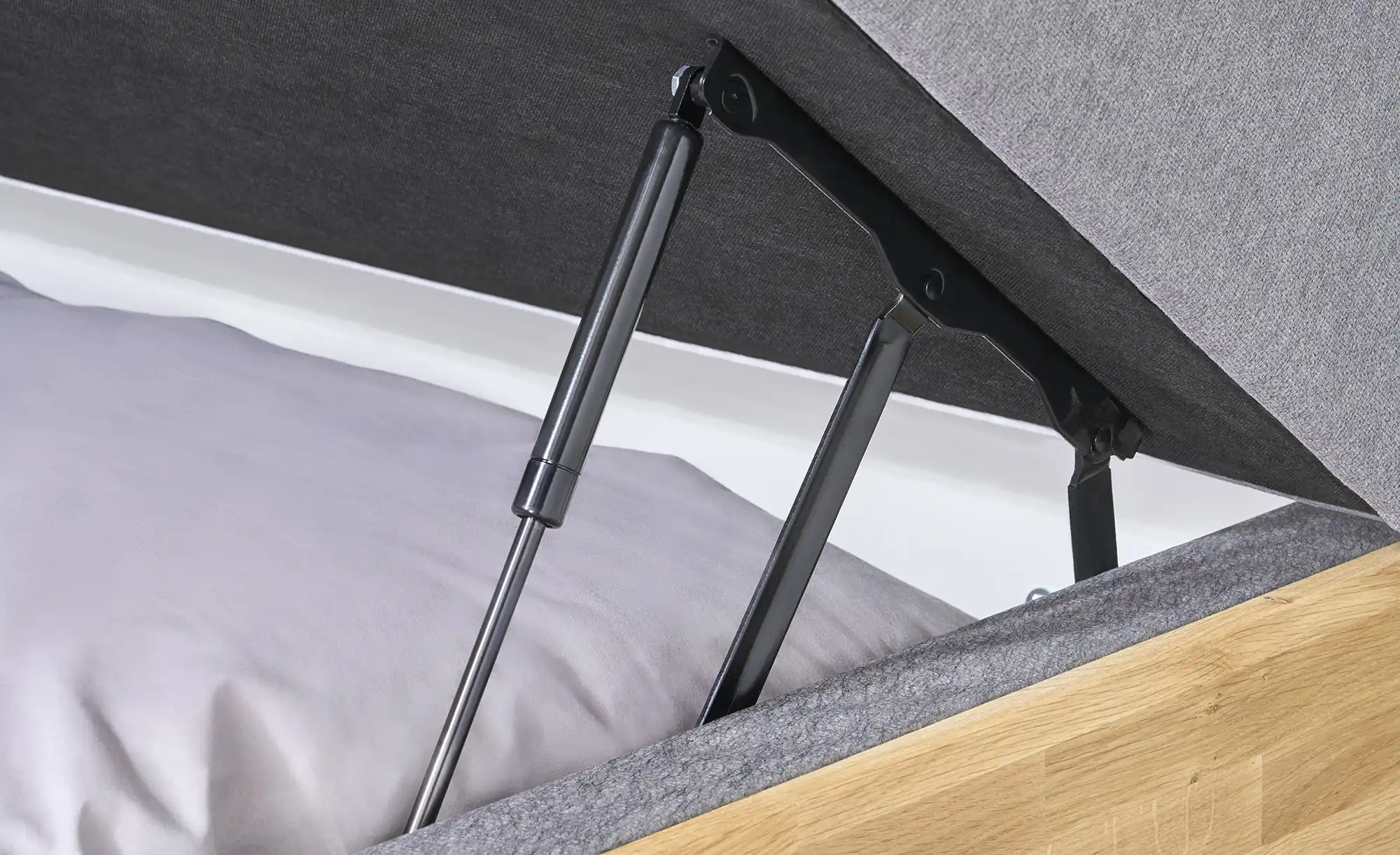 uno Massivholz-Boxspringbett mit Bettkasten Morgan