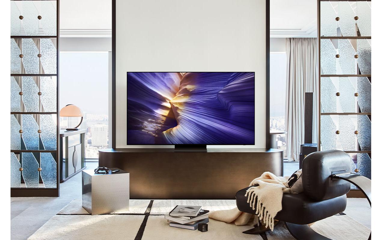 TV QE42S90F 42'' S90F OLED 4K AI TV, 2025<br>120 Hz (Up to 144 Hz), 4K (3.840 x 2.160), NQ4 AI Gen3 Processor, 20W 2.0CH