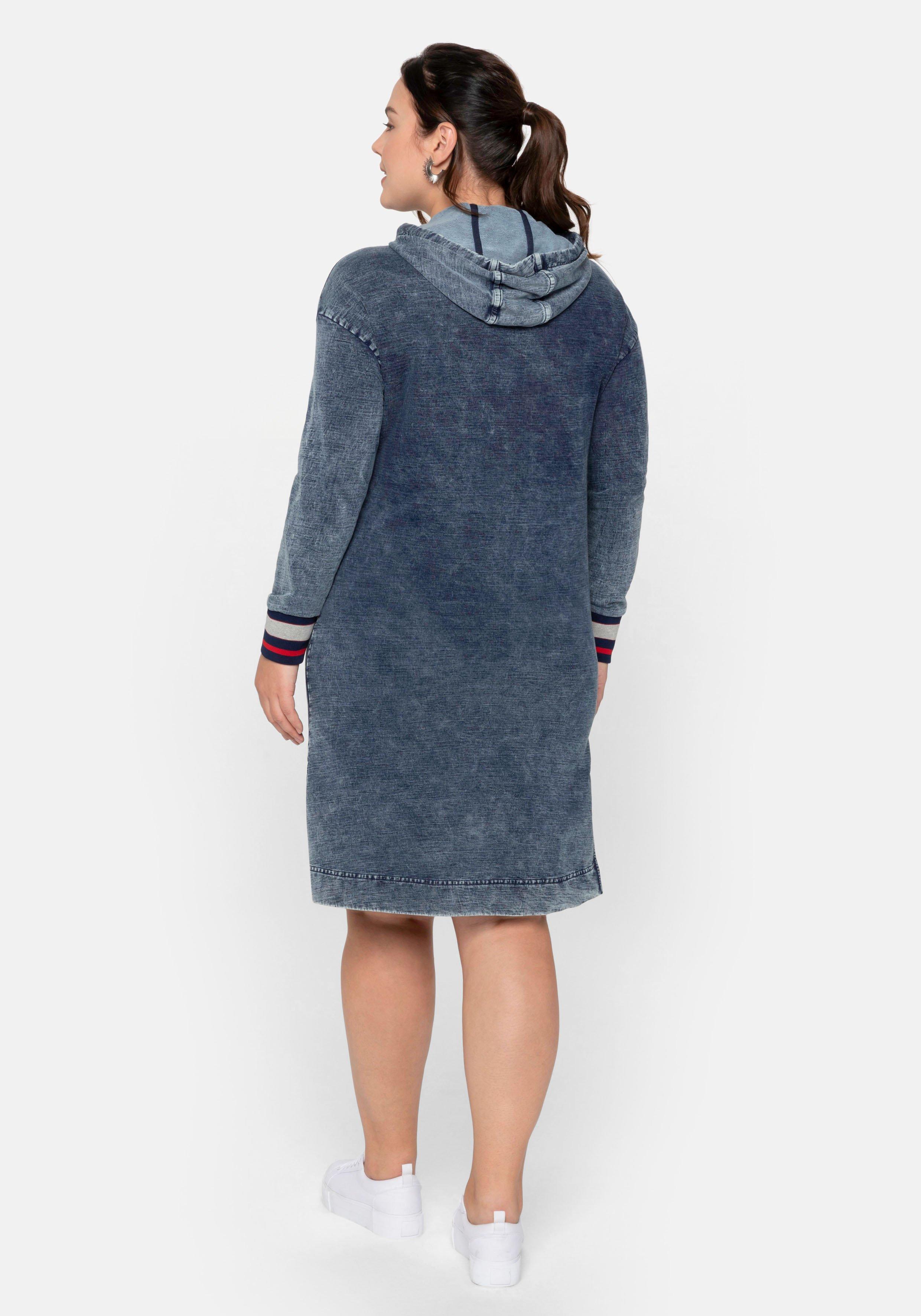 Sweatkleid mit Kängurutasche, in Denim-Optik