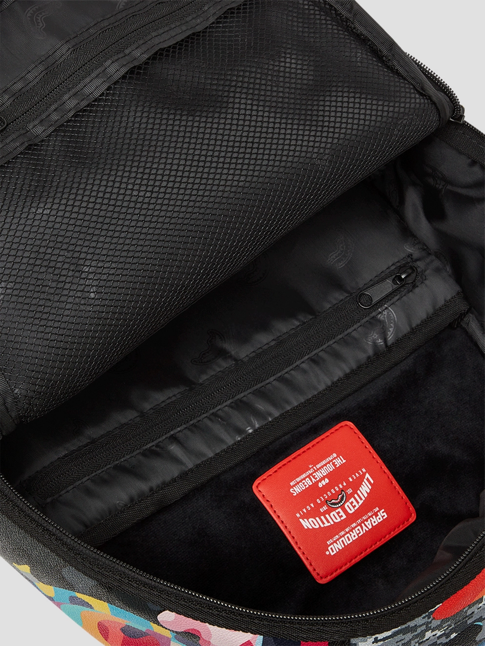 Sprayground Sliced And Diced Camo Backpack red/blue/grey/purple