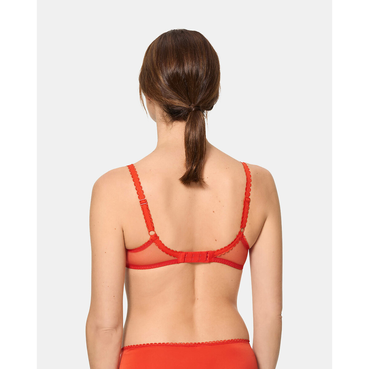 PLAYTEX<br>Omsluitende BH Flower Elegance