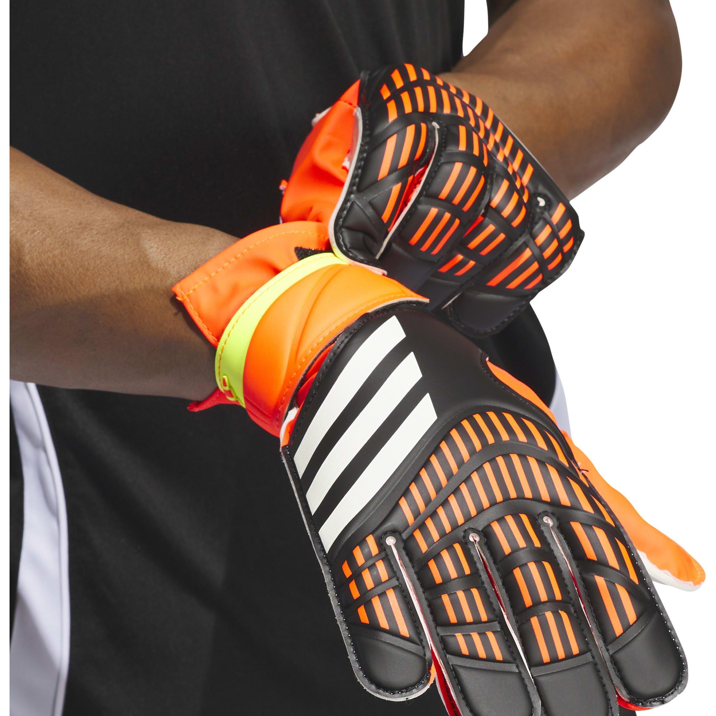 adidas Predator Training Goalkeeper Gloves Adults