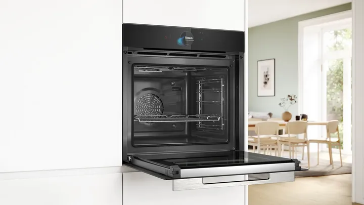 Bosch Serie 8 HRG7784B1 Indbygningsovn med Pyrolyse, Airfryer og Dampfunktion