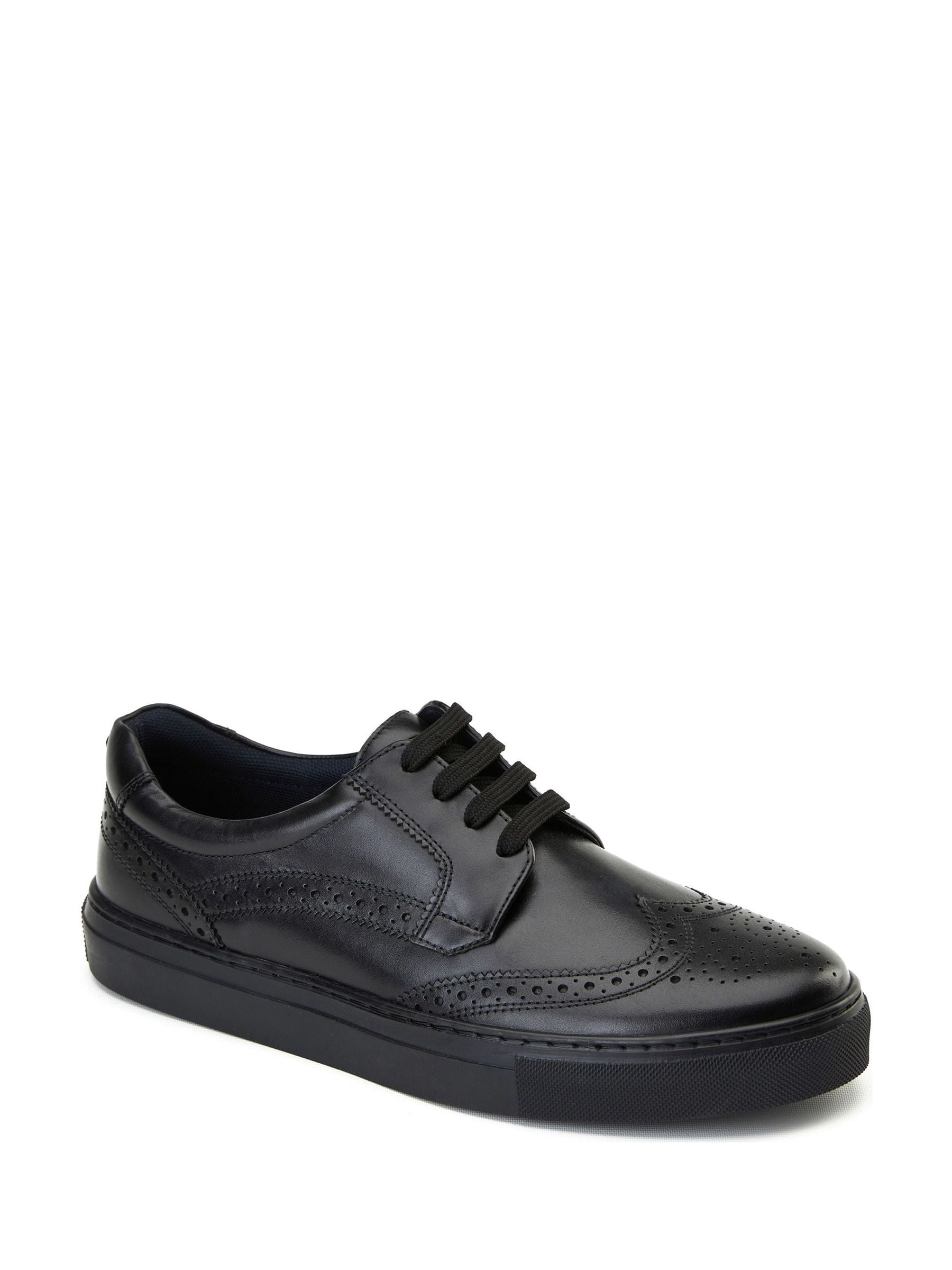 Zwart - Base London Clapton Brogue Trainer