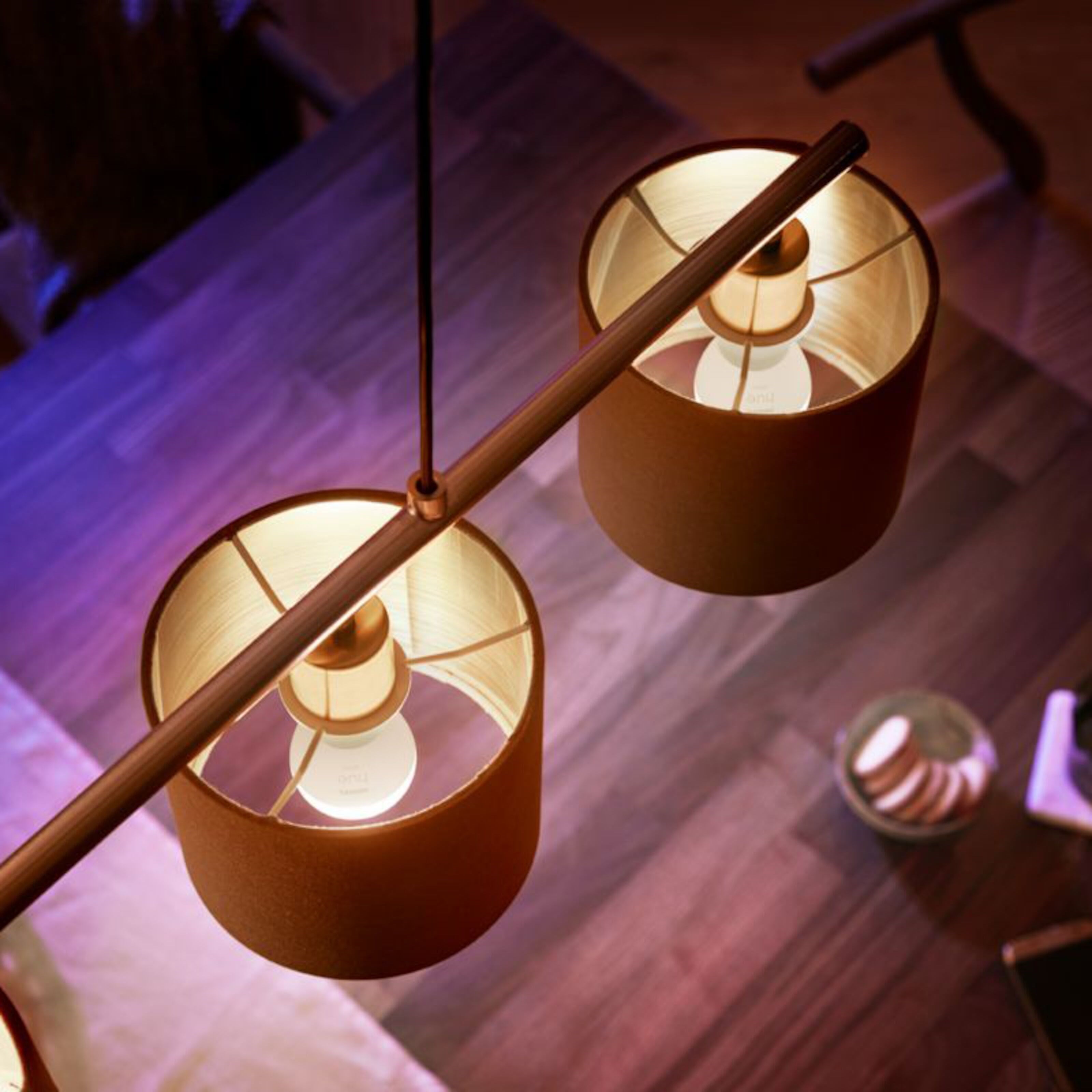 Philips Hue Luster Smart LED-pære E14 470 lm 1-pk.