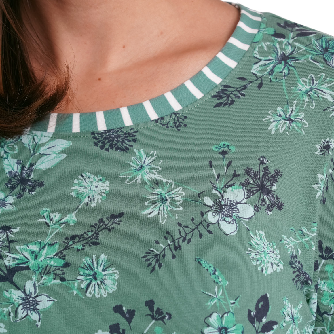 Gina Benotti Damen Schlafshirt mit Blumen dunkelgrün