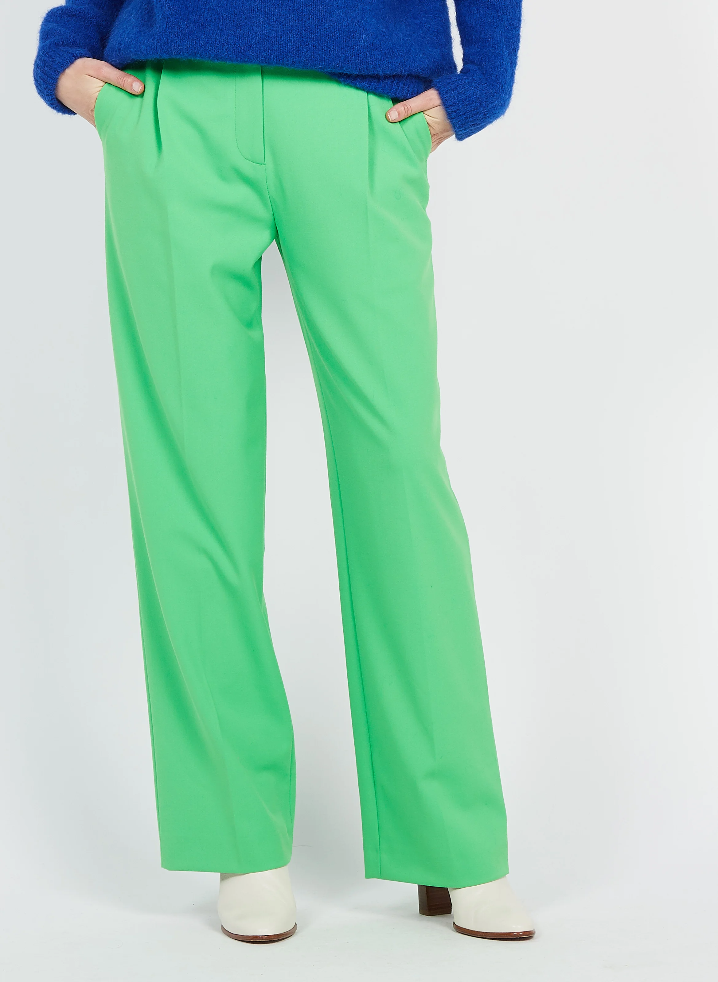 PAOLA - Pantalon droit à pinces | Vert