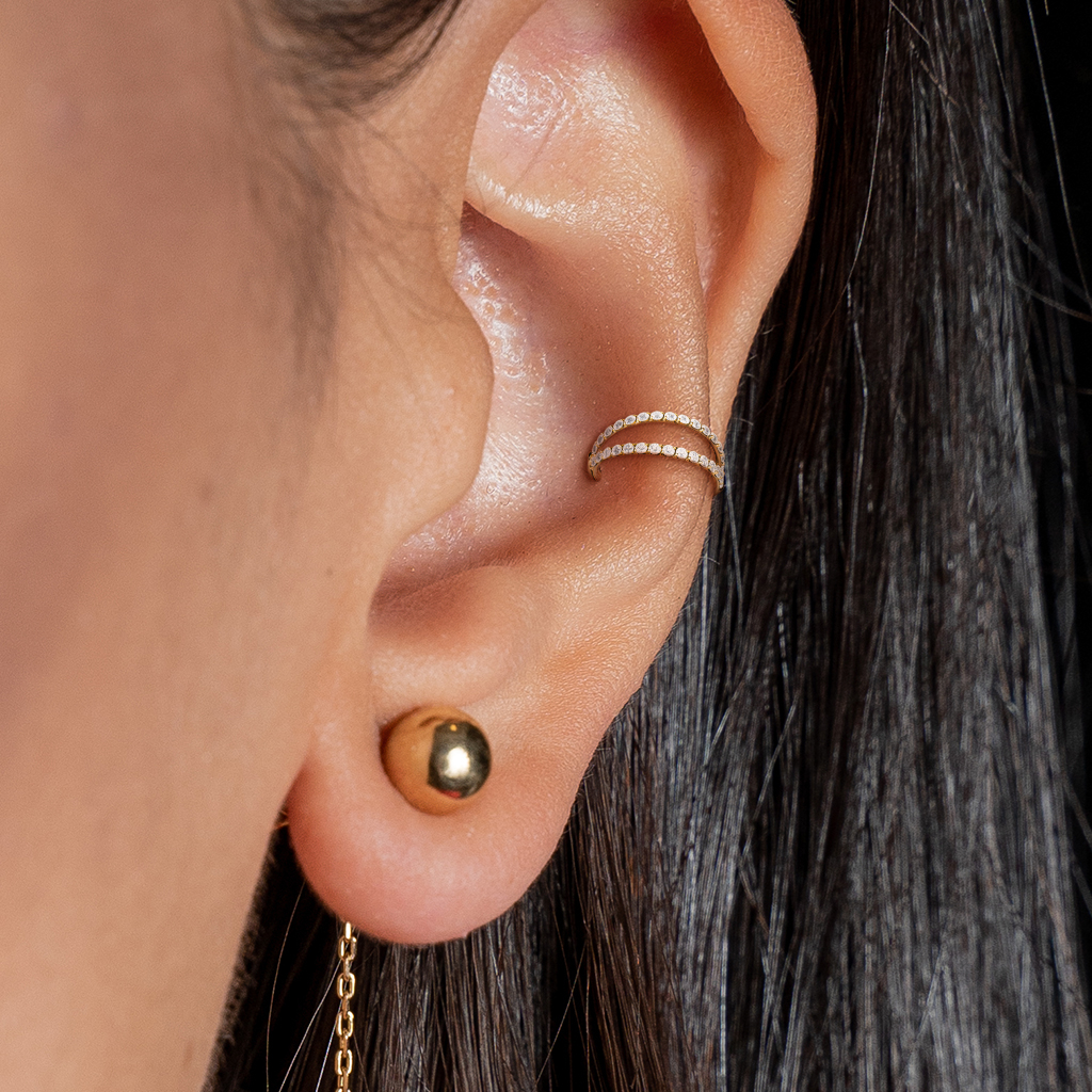 (8mm) Tragus / Helix / Conch G23 Titan Ohr Piercing Klickverschluss Doppelter Strass Ring - Silber