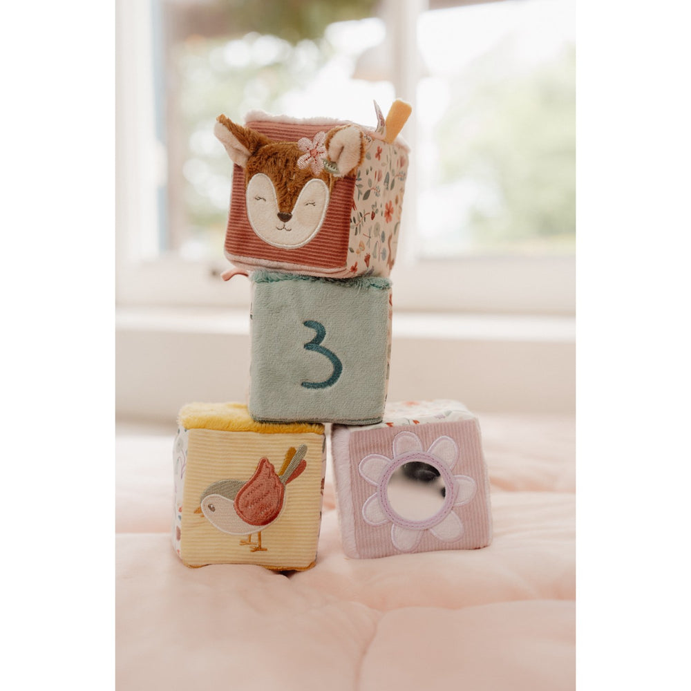 Køb Little Dutch Fairy Garden Pink Plys Terninger