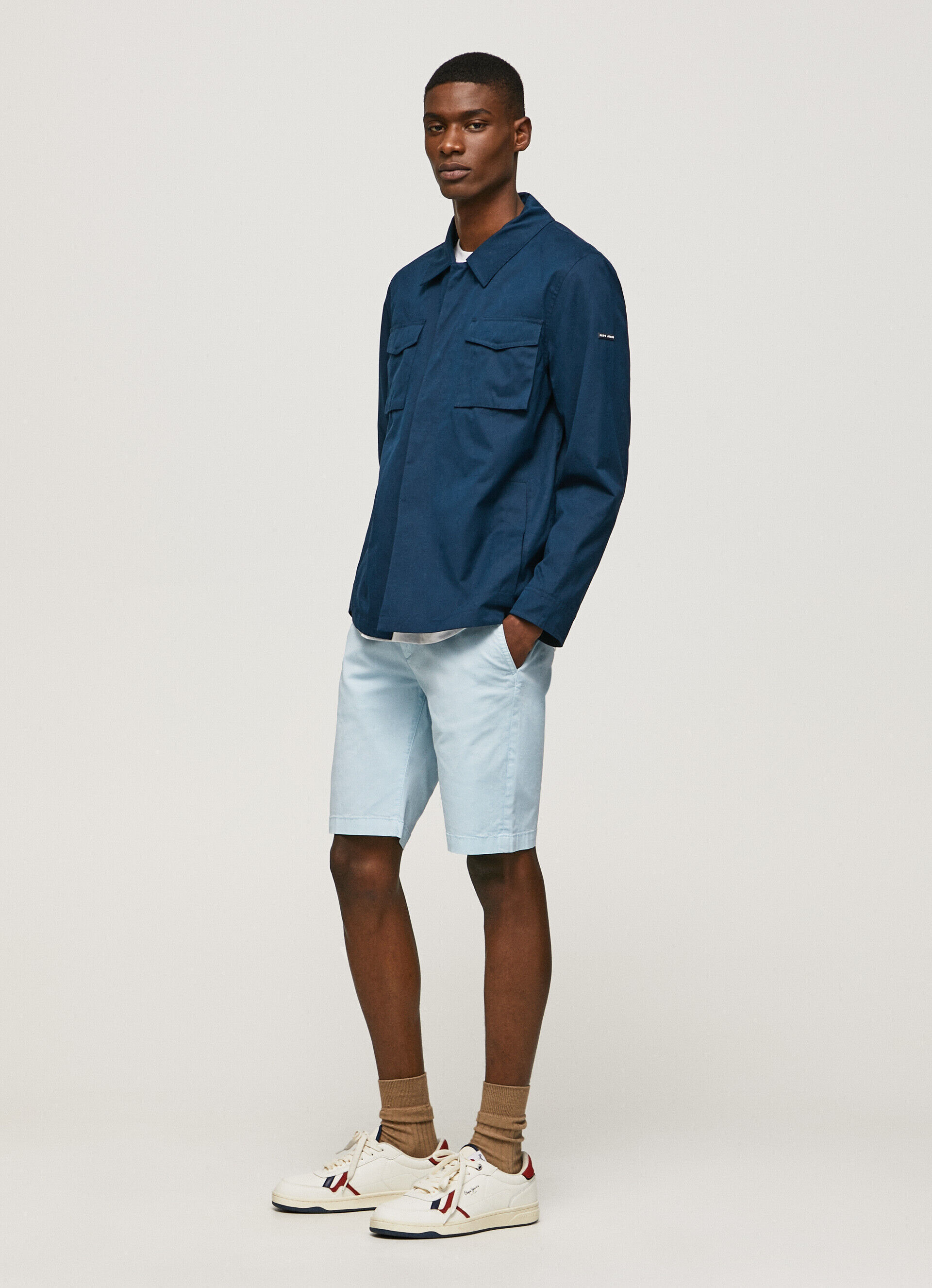 Bermuda chinesa de algodão - azul claro