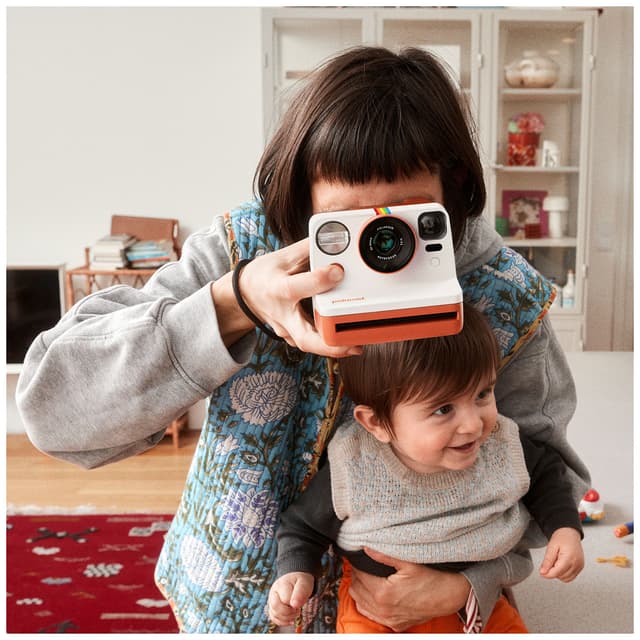Polaroid Now Gen. 3 instantkamera (koral)