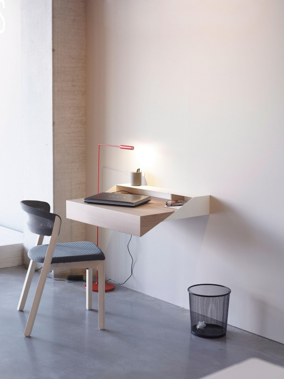Lumina Flo vloerlamp LED 2700K rood