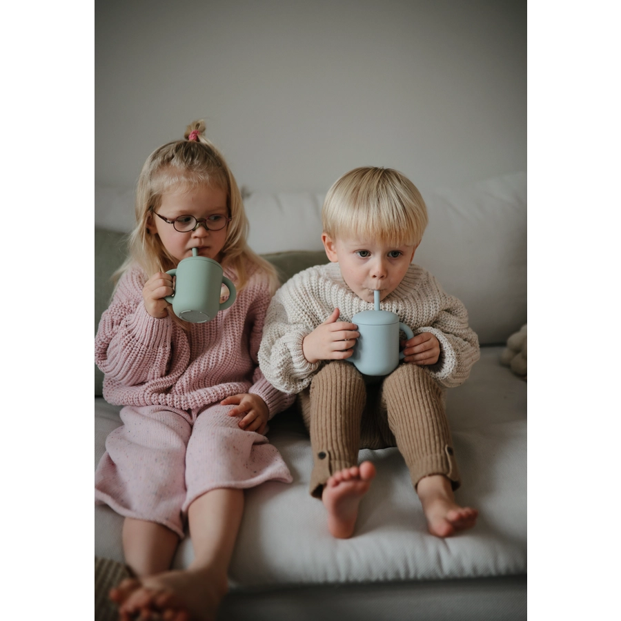 mushie Trinklernbecher mit Trinkhalm Powder Blue