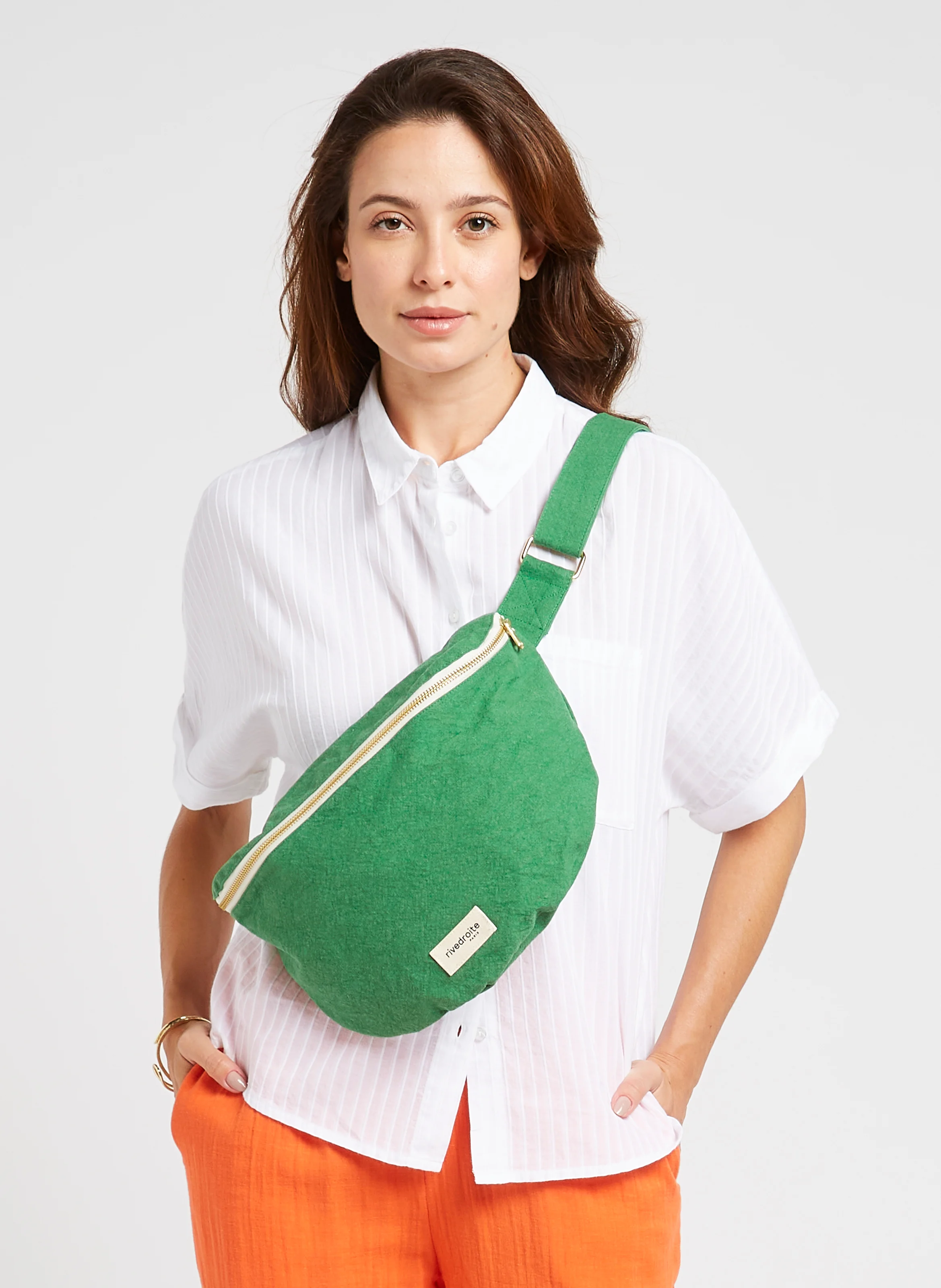 CUSTINE XL - Sac banane en coton recyclé imprimé | Vert