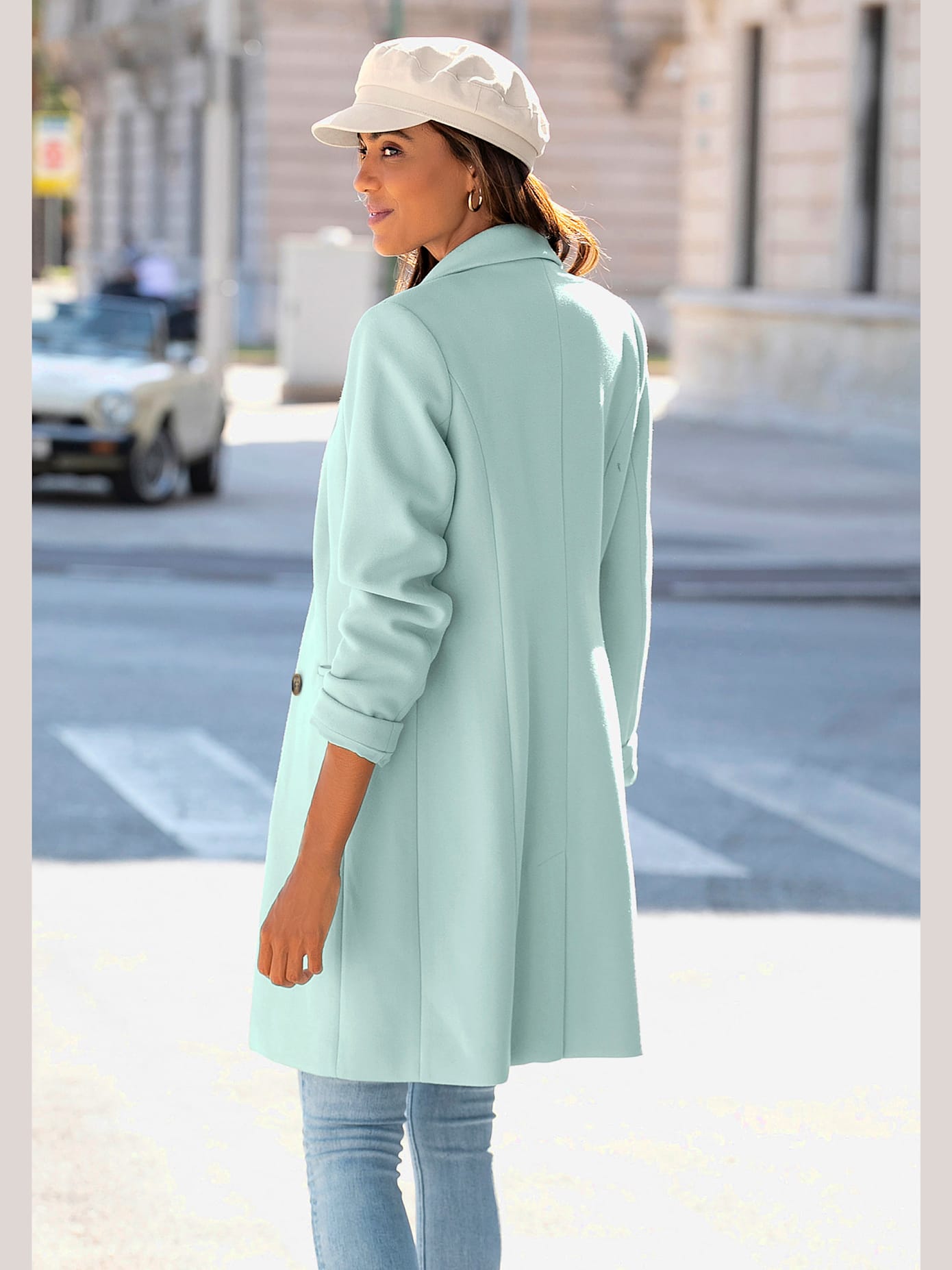 Manteau long, grand col à revers