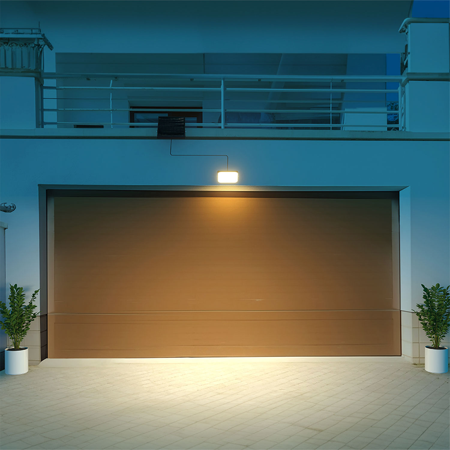 Solar Power Spot 4800 Lumen