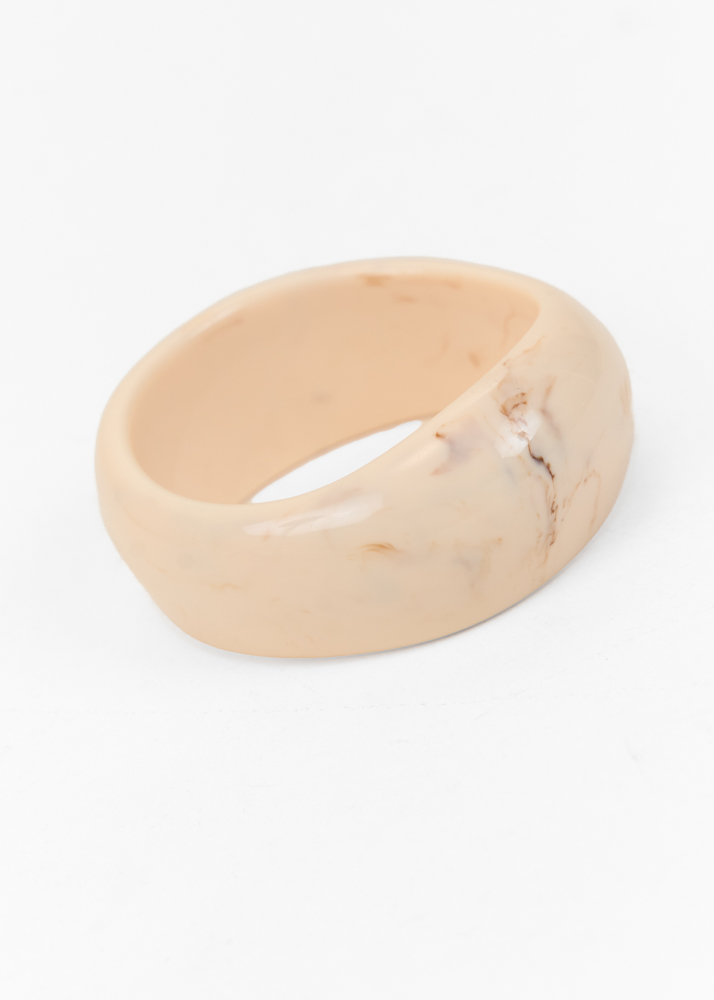 Novi armband creme