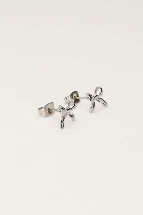 Kleine strikjes studs