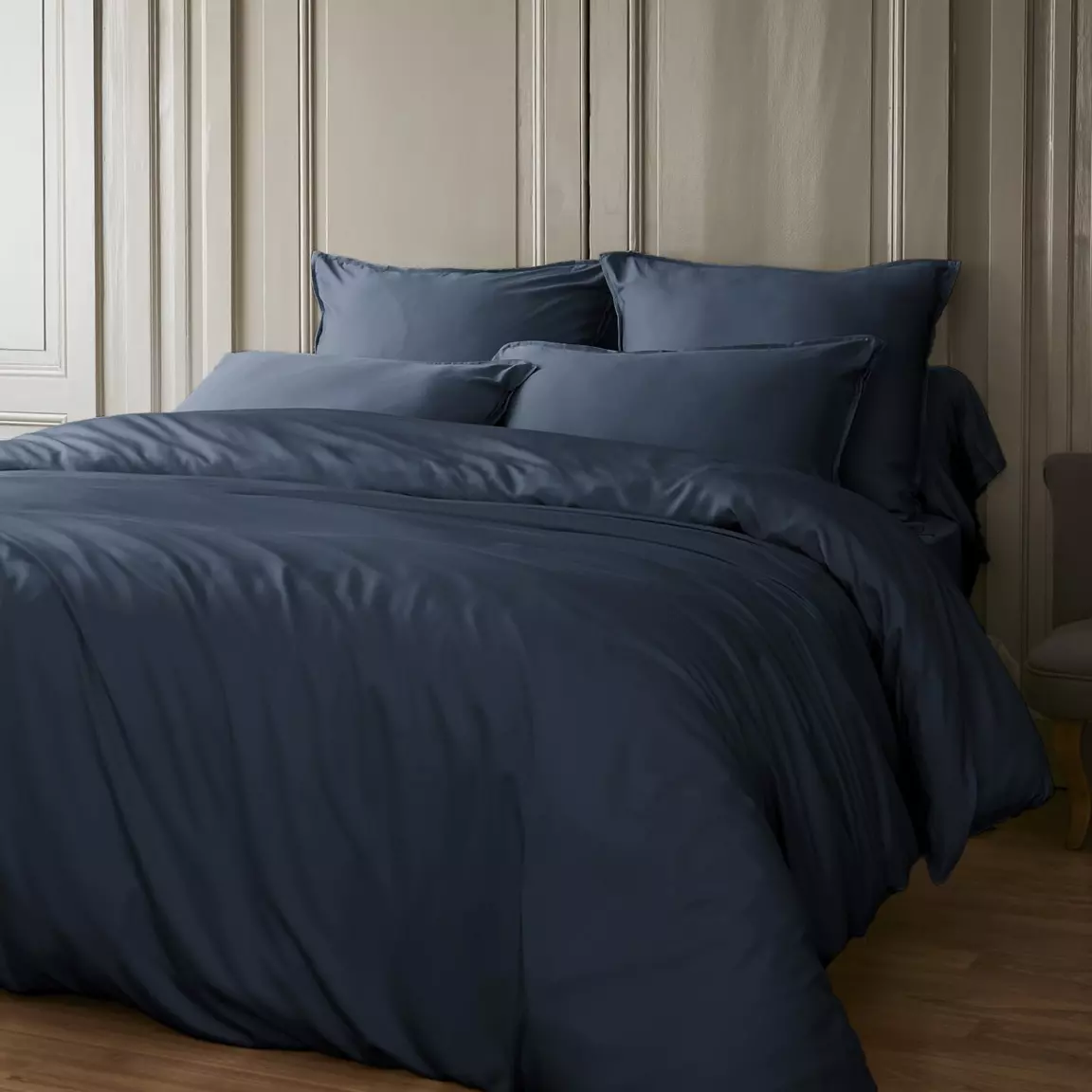 Drap housse satin de bambou (180 x 200 cm) Salomé Bleu nuit