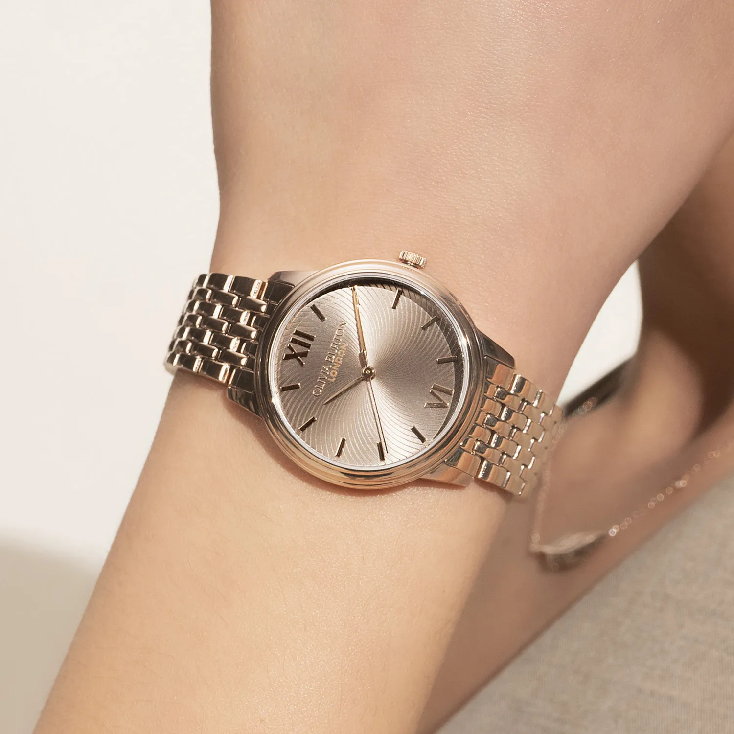 Olivia Burton Classic Swirl 24000131