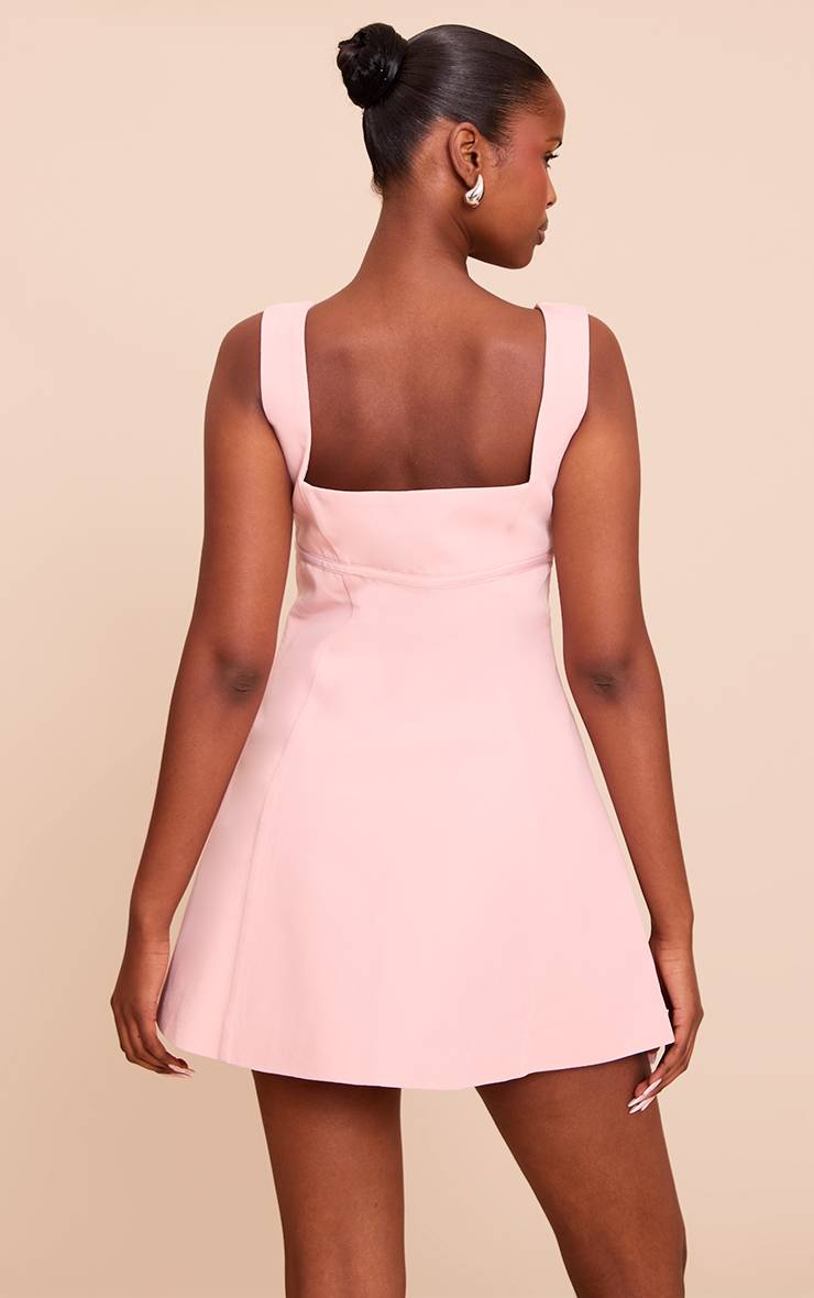 Rose Pâle Robe Droite Premium En Tissu Tissé Avec Détail Ceinture