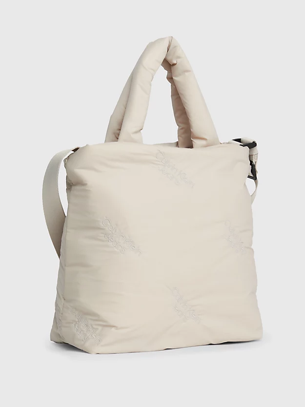 Bolsa de ombro pequena e acolchoada