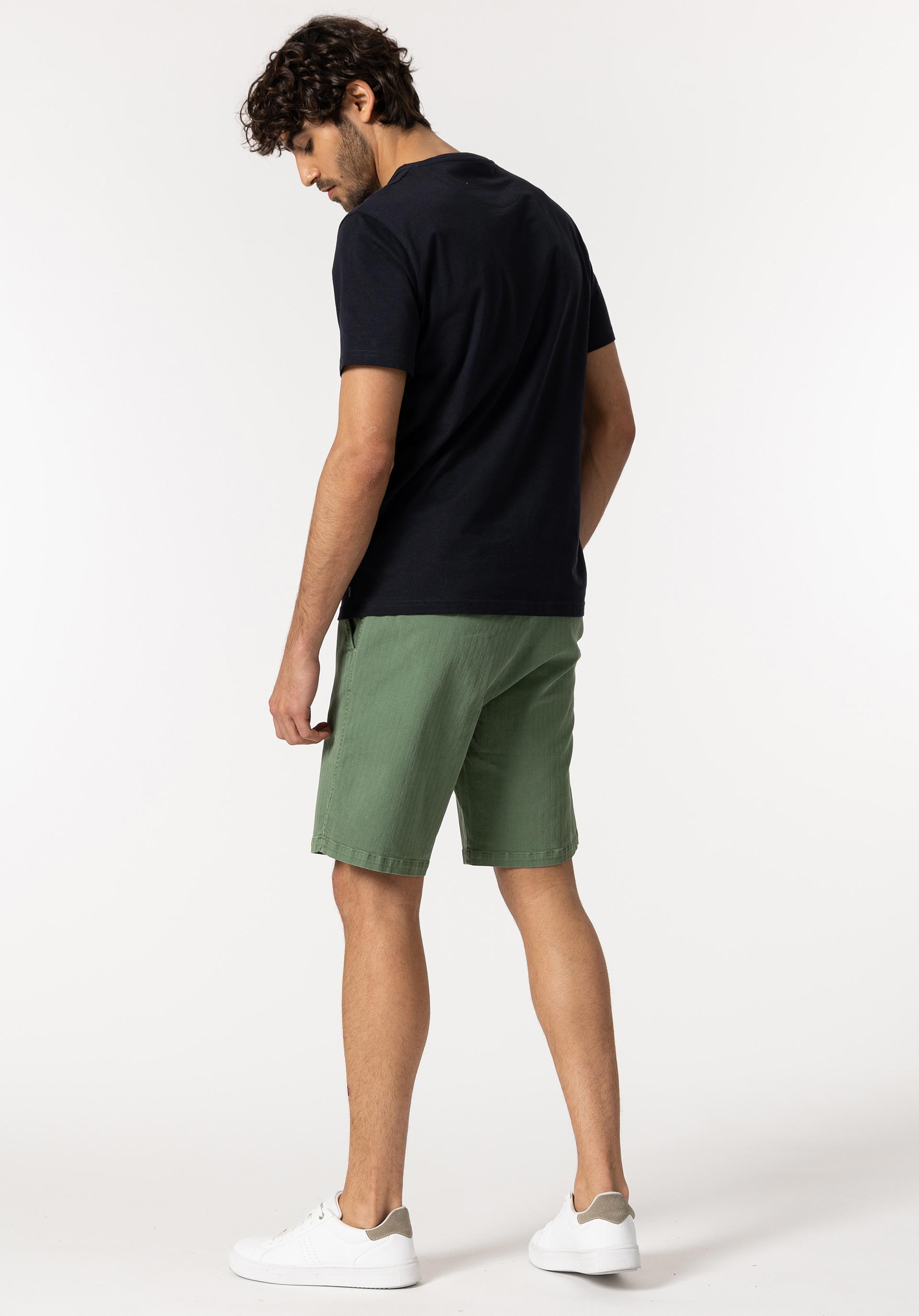 Calções Chino Slim Fit