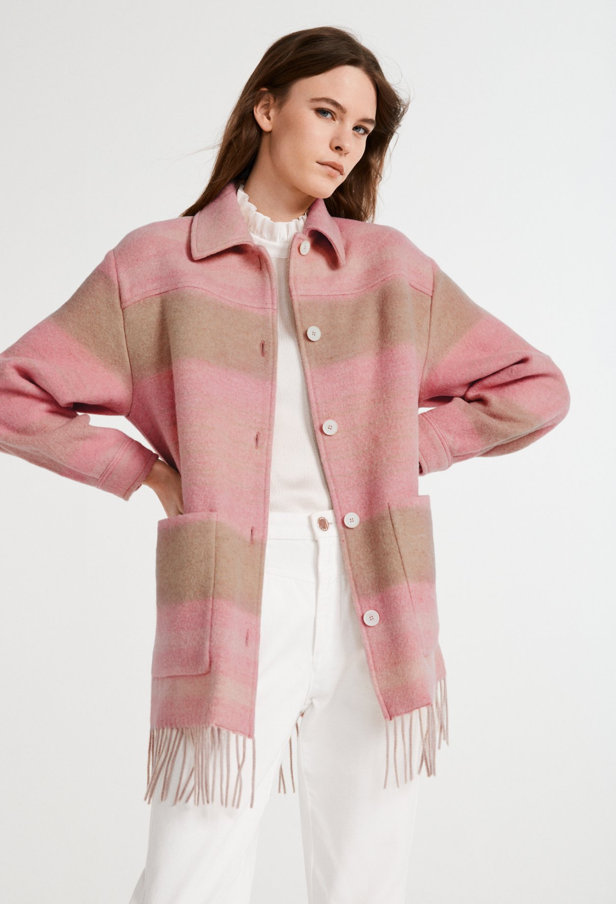 Manteau court en laine