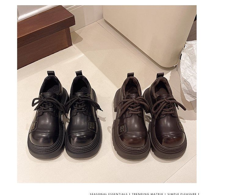 Vindler - Platform Plain Lace-Up Faux Leather Shoes