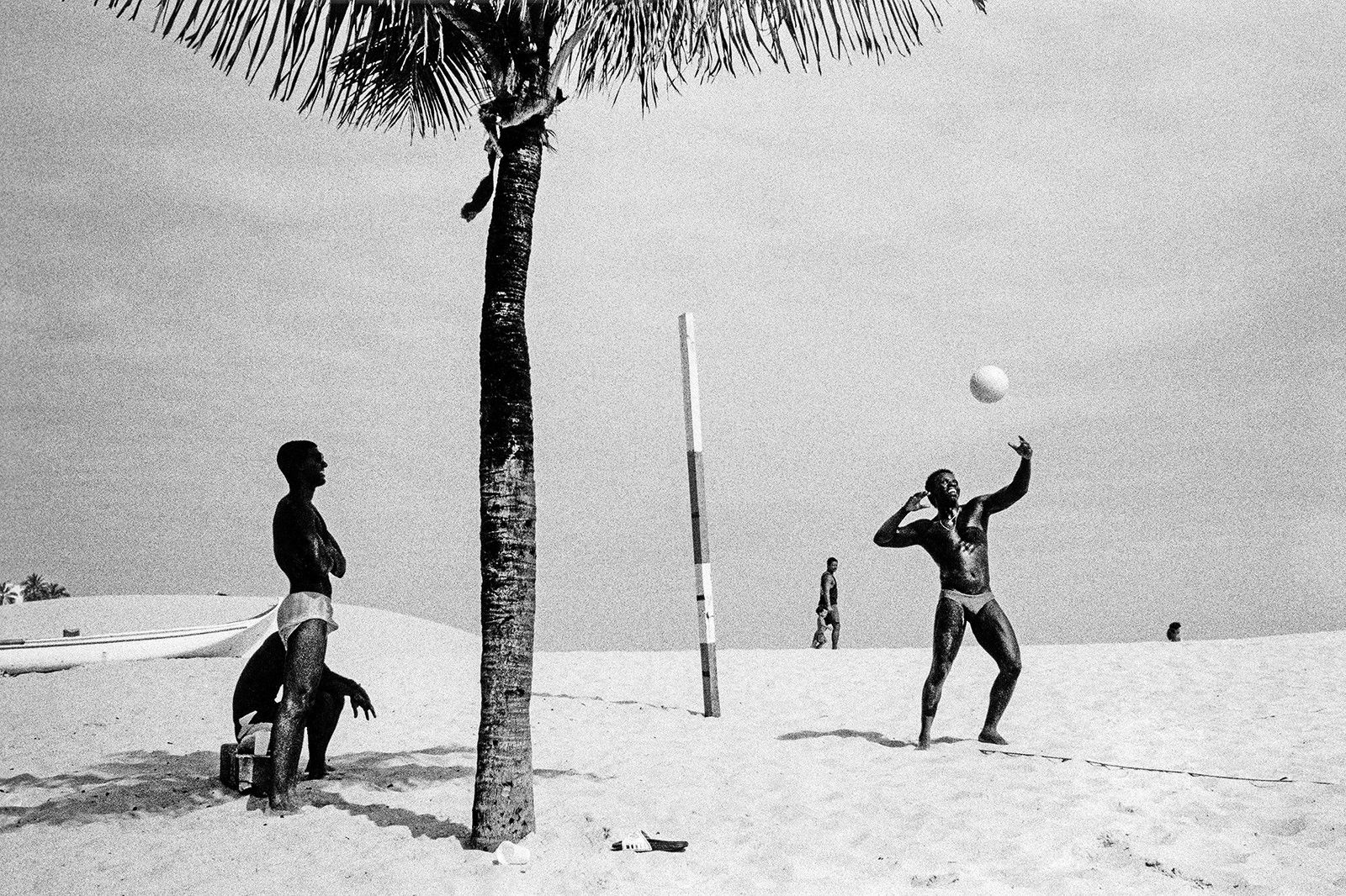 Ipanema Beach by Christopher Pillitz - Limited Edition. Edition of: 150. Signed.