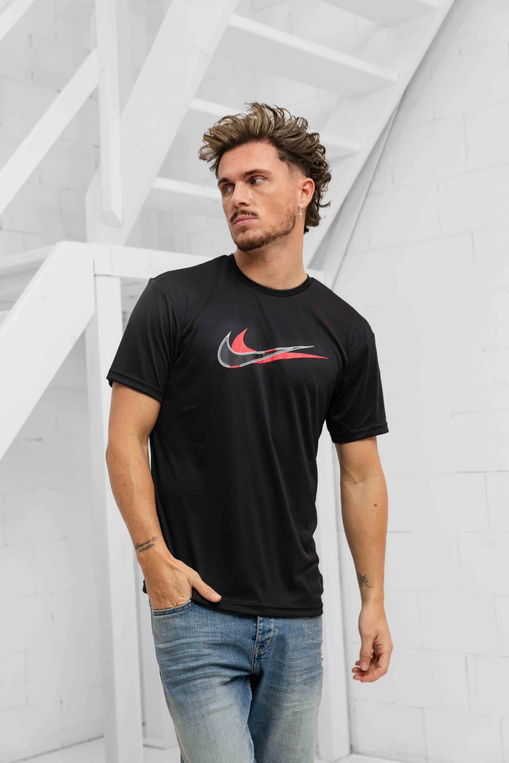 Nike Swim Stacked Swoosh Hydroguard T-Shirt Heren Zwart