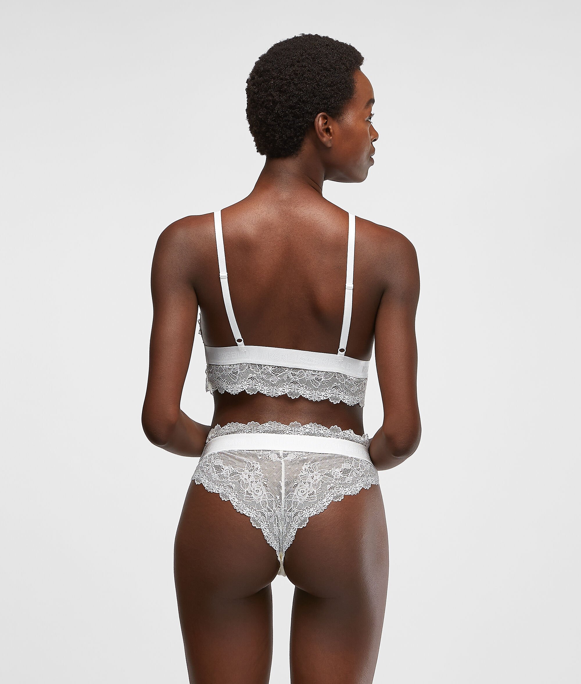 SOUTIEN-GORGE BUSTIER TRIANGLE EN DENTELLE
