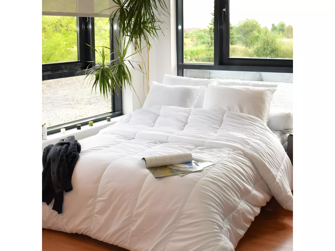 Couette Anti Transpirante 200 Gr/m² 200 X 200 Cm Pour Lit 120 X 190 Cm