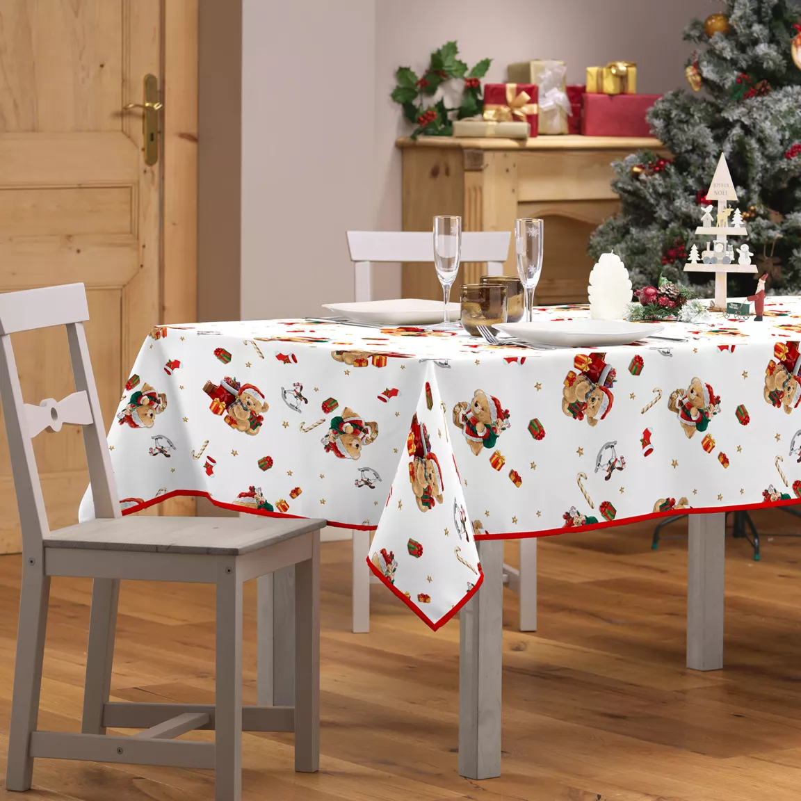 Nappe de Noël rectangulaire anti tache (150 x 300 cm) Oursons