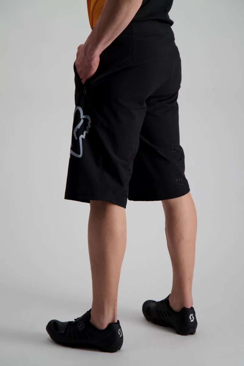 FOX Defend Herren Bikeshort