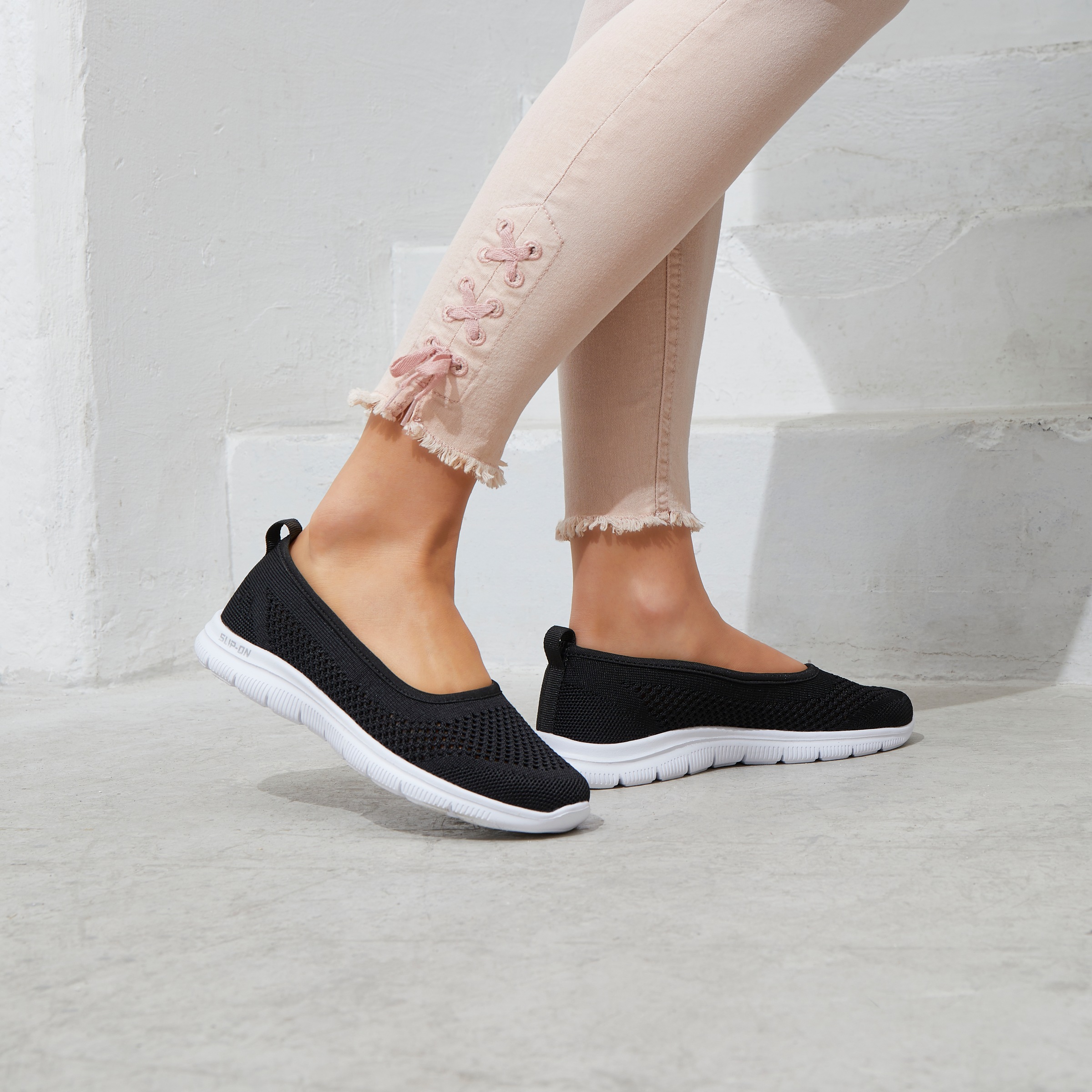 LASCANA Sneaker Ballerinas  ultraleichter Slipper, Freizeitschuh zum Reinschlüpfen VEGAN